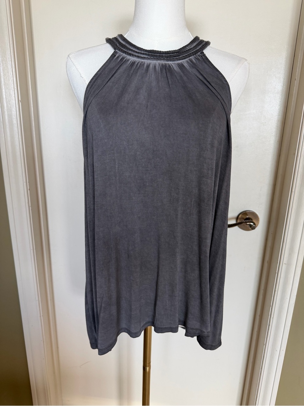 Cable & Gauge Charcoal Grey Braided Neck Halter Tank Top M